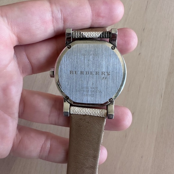 Burberry women’s watch - Picture 7 of 12